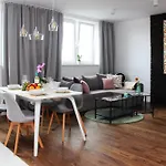 1-Bedroom Warsaw Noakowskiego Apartment With City View