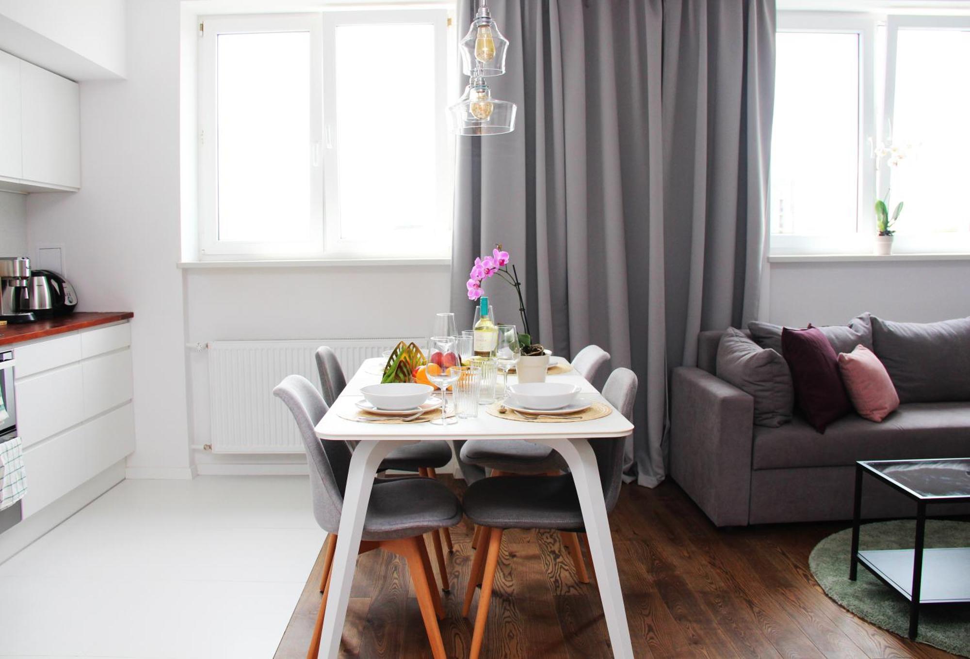 1-bedroom Noakowskiego With View By Ecru Wwa55 * Warschau